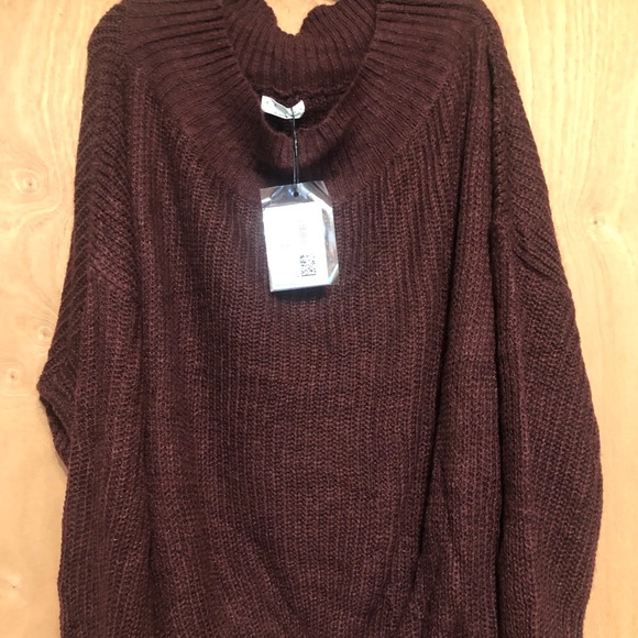 Exlura Wide Neck Sweater - Picture 4 of 4